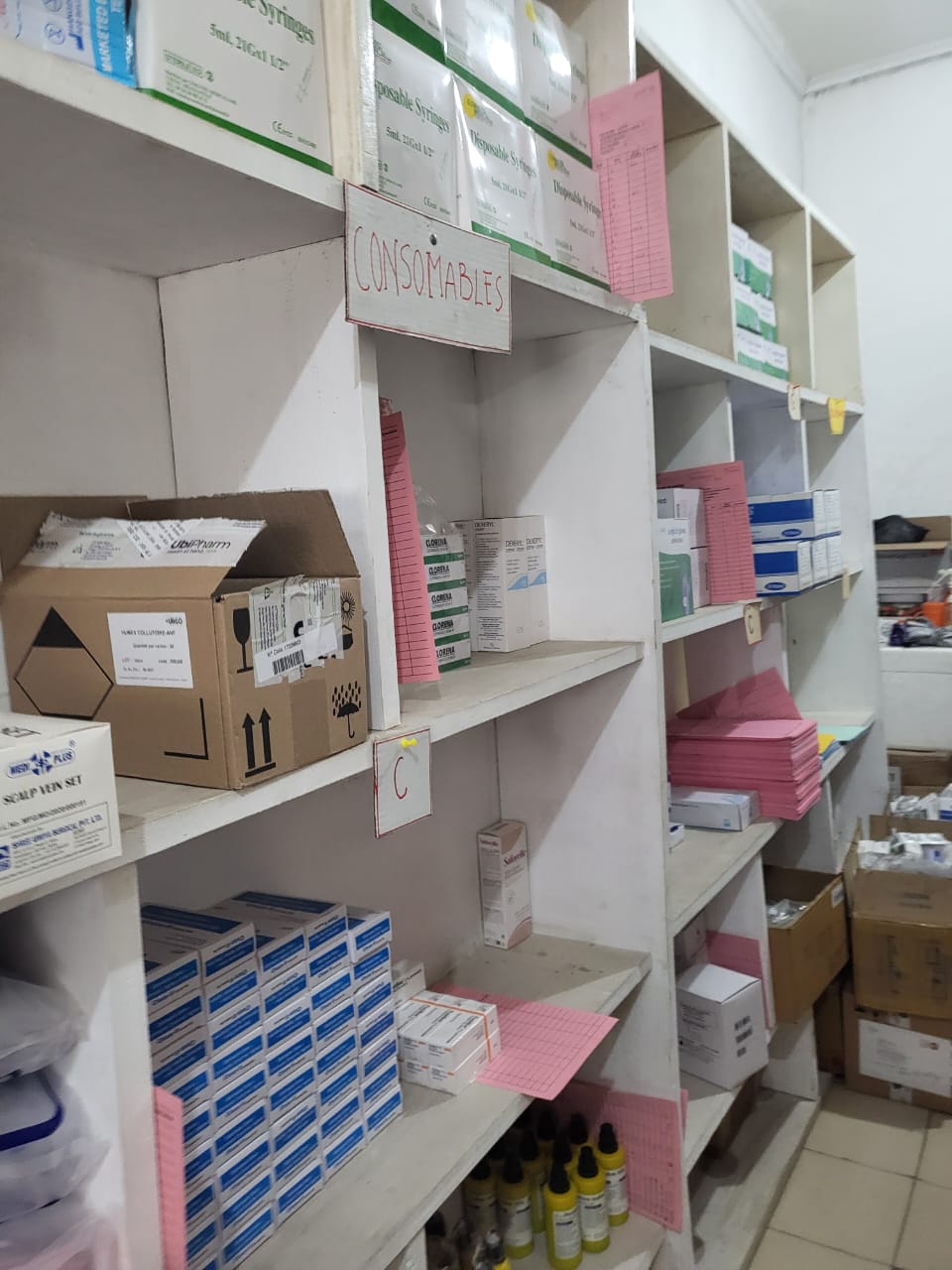 Visite dela pharmacie de Makelekele